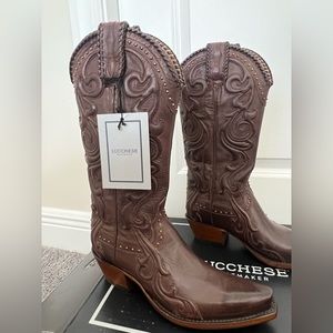 Lucchese boots size 7 brand new, never worn and genuine leather